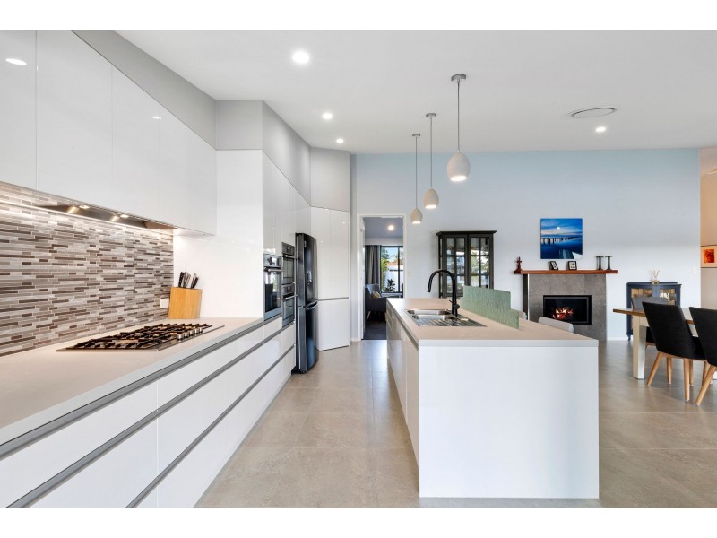 11 Aldinga Place, Mooloolaba QLD 4557