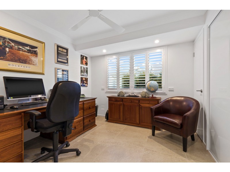 11 Aldinga Place, Mooloolaba QLD 4557