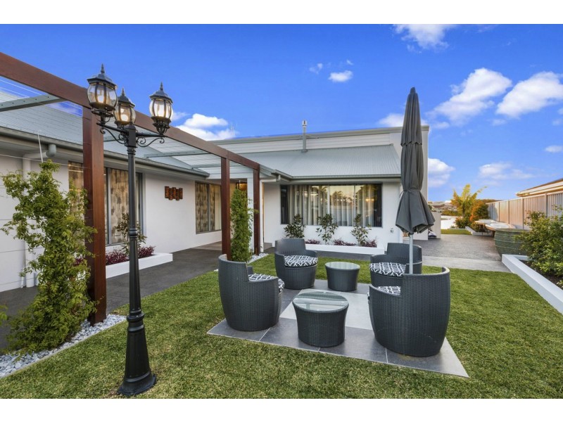 11 Aldinga Place, Mooloolaba QLD 4557