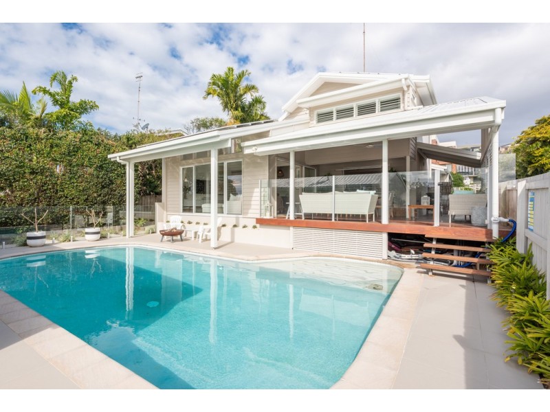 21 Victor Street, Alexandra Headland QLD 4572