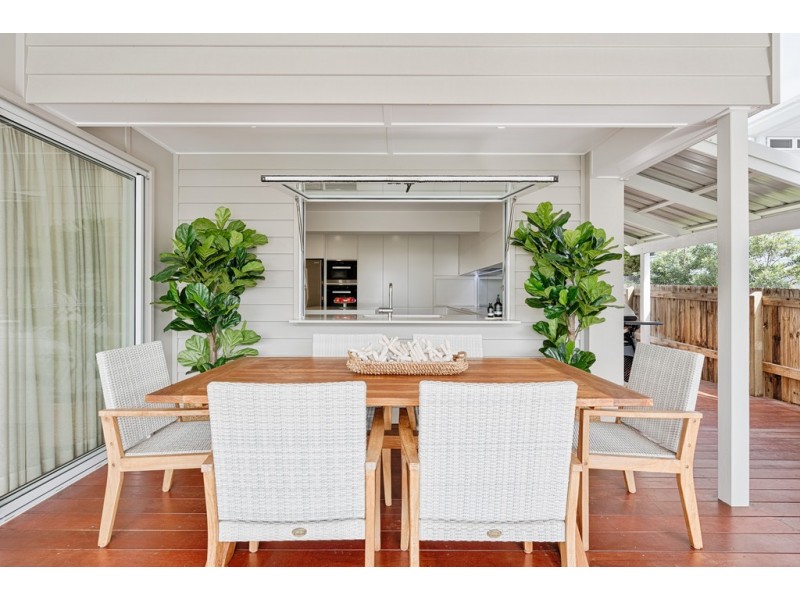 21 Victor Street, Alexandra Headland QLD 4572