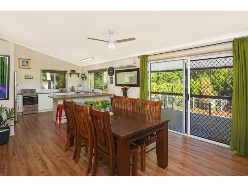 21 Lingara Ave, Palmwoods QLD 4555