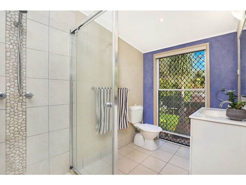 21 Lingara Ave, Palmwoods QLD 4555
