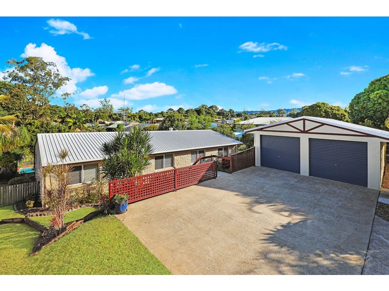 21 Lingara Ave, Palmwoods QLD 4555