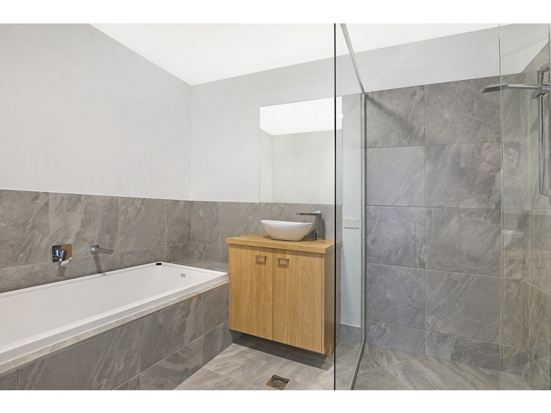 23 Bedarra Circuit, Maroochydore QLD 4558