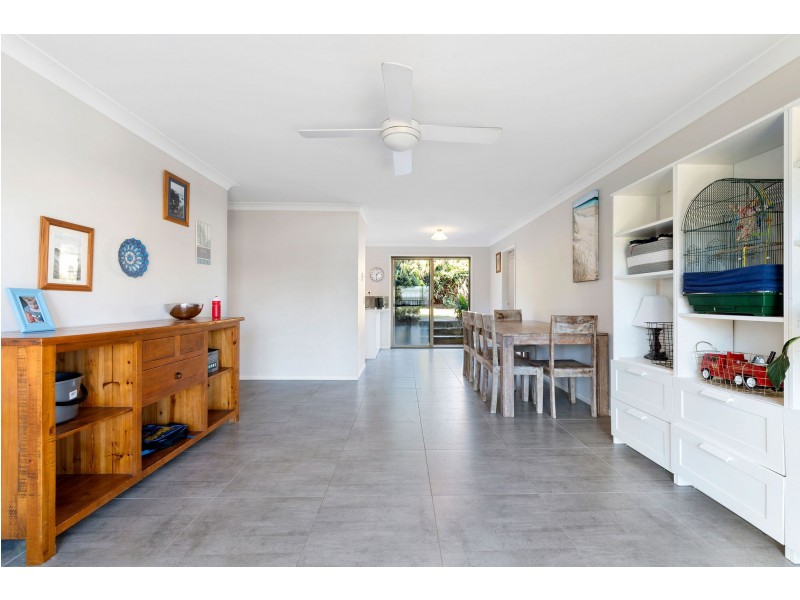 18 Toorumbee Drive, Mooloolaba QLD 4557