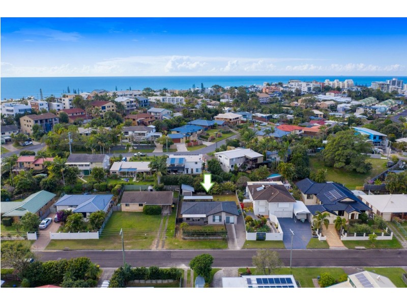 18 Toorumbee Drive, Mooloolaba QLD 4557