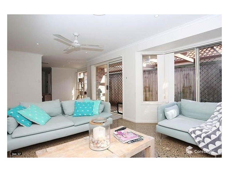 2/81 Parkway Drive, Mooloolaba QLD 4557