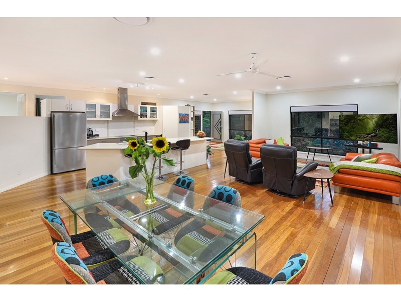 10 Old Maleny Road, Landsborough QLD 4550