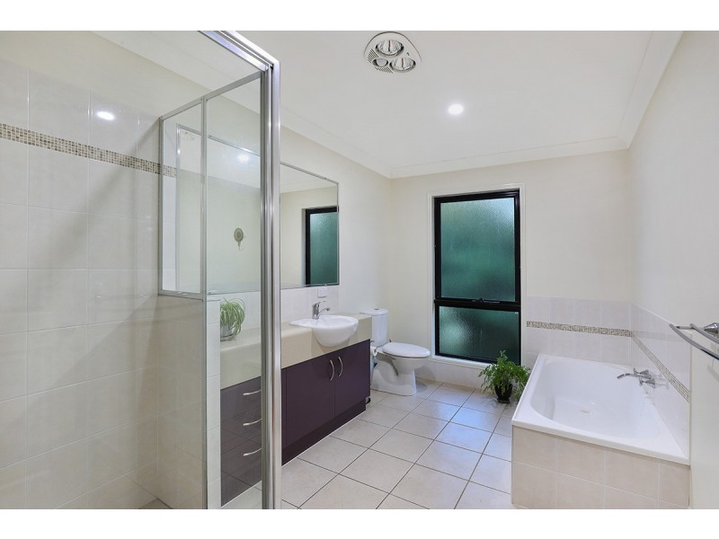 10 Old Maleny Road, Landsborough QLD 4550