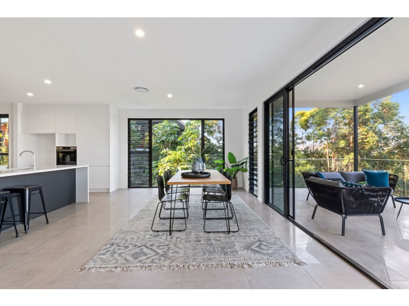 2 Panorama Crescent, Buderim QLD 4556