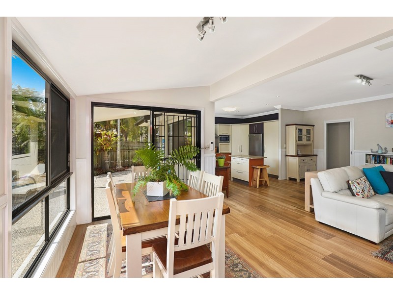 7 Applegin Court, Mooloolaba QLD 4557