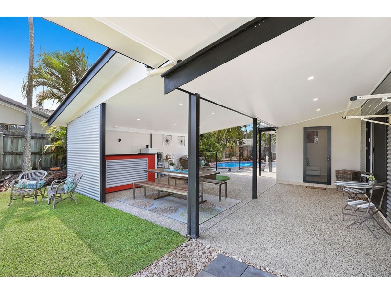 7 Applegin Court, Mooloolaba QLD 4557