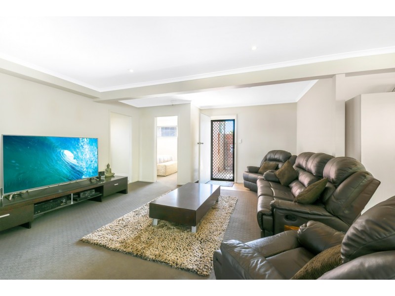 37 Wurtulla Street, Maroochydore QLD 4558