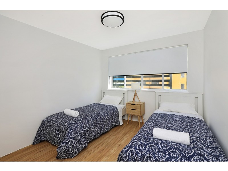 17/35-37 Sixth Avenue, Maroochydore QLD 4558