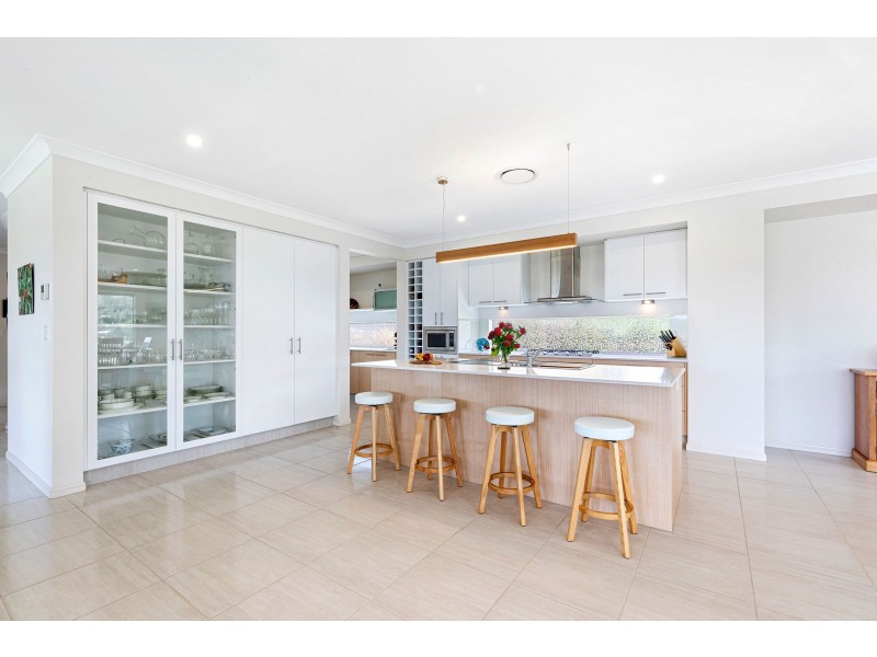 56-60 Aurora Place, Valdora QLD 4561