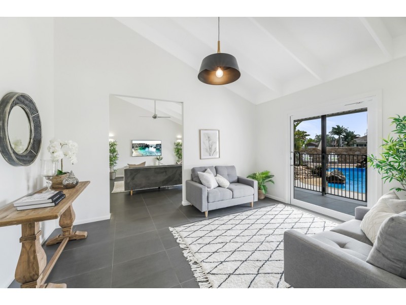 5 Awulla Close, Mooloolaba QLD 4557