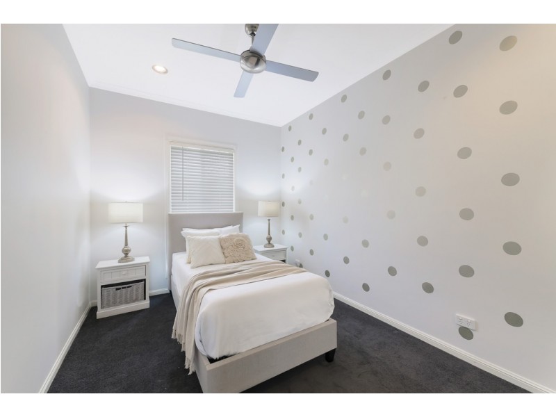 5 Awulla Close, Mooloolaba QLD 4557