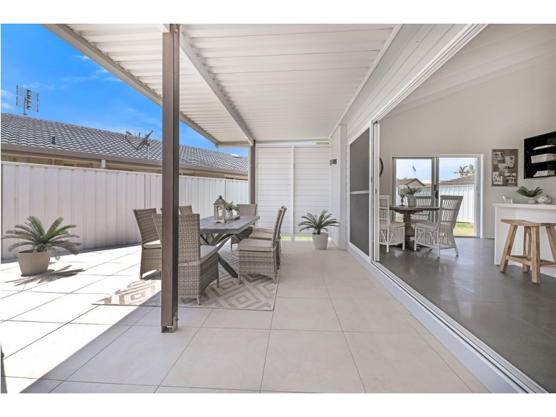 5 Awulla Close, Mooloolaba QLD 4557