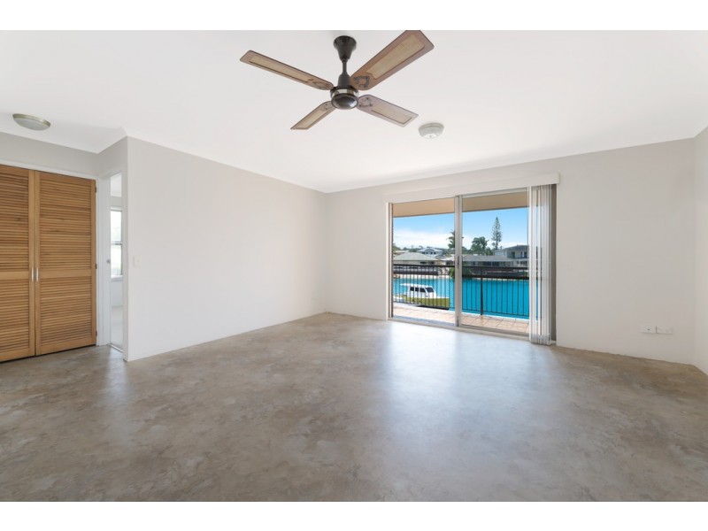 8/26 Akeringa Place, Mooloolaba QLD 4557