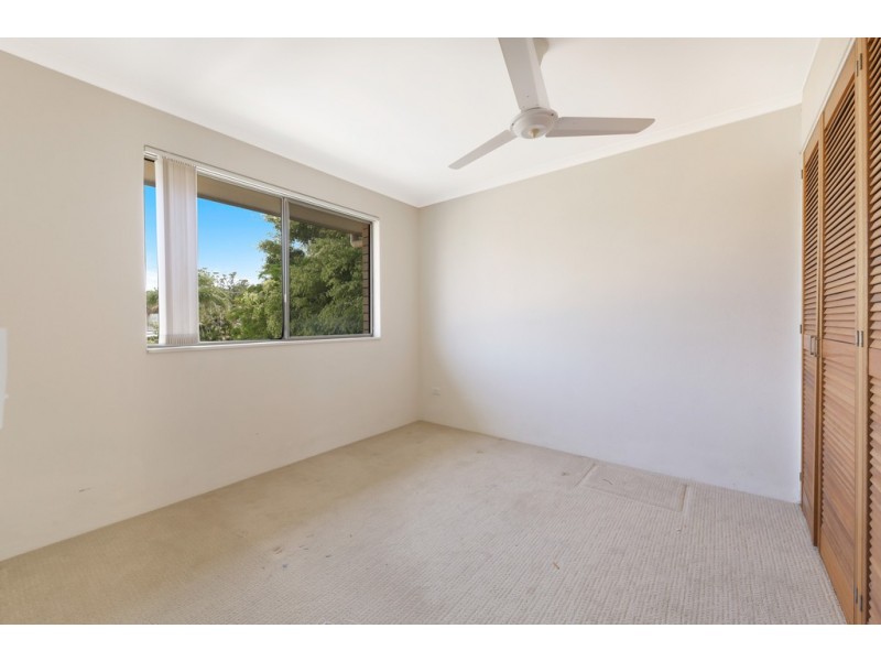 8/26 Akeringa Place, Mooloolaba QLD 4557