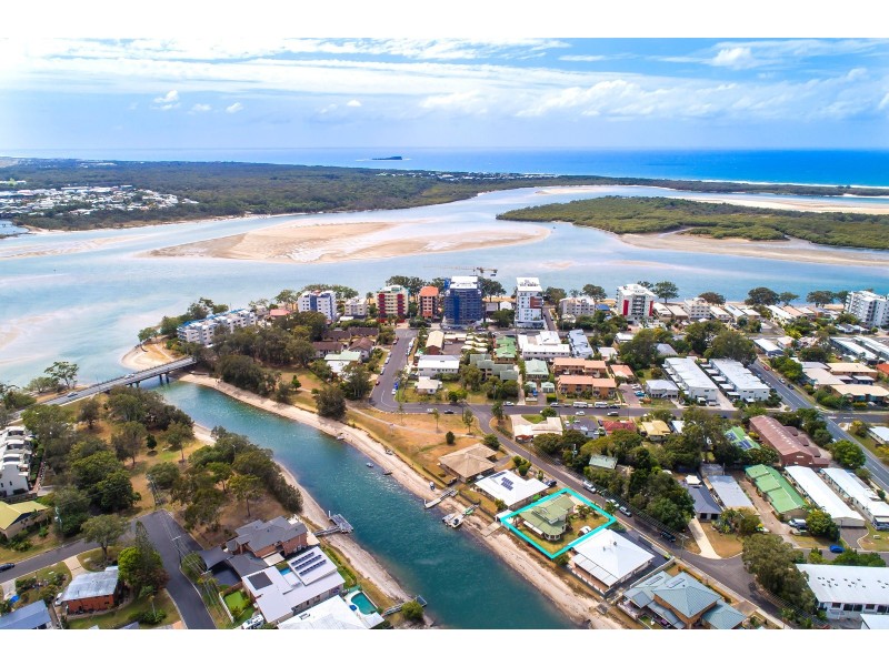 6 Swinbourne Lane, Maroochydore QLD 4558