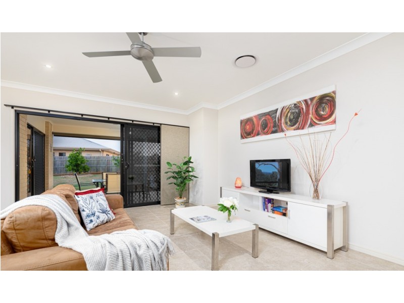 6 Bridget Court, Beerwah QLD 4519