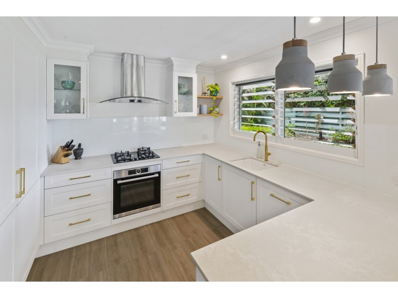 58 Oomoo St, Buddina QLD 4575