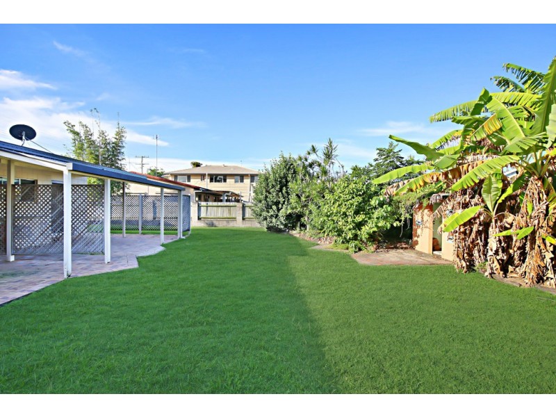 39 Lawrence Street, Mooloolaba QLD 4557