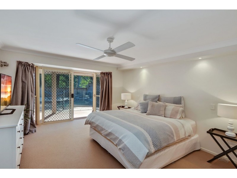 13 Admiralty Drive, Alexandra Headland QLD 4572