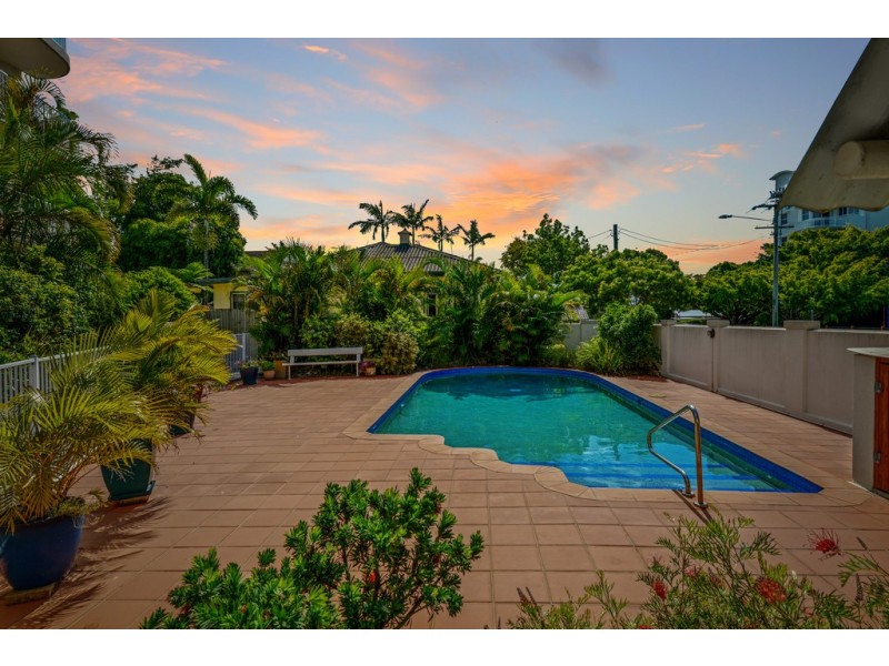 2/91-97 Duporth Ave, Maroochydore QLD 4558