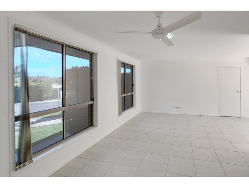 24 Toorumbee Dr, Mooloolaba QLD 4557