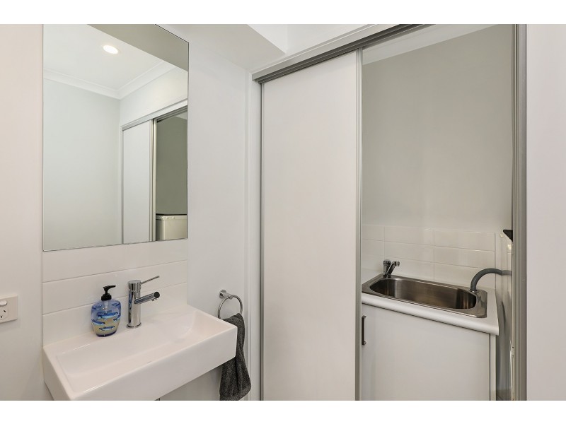 33/2 Allora Drive, Maroochydore QLD 4558