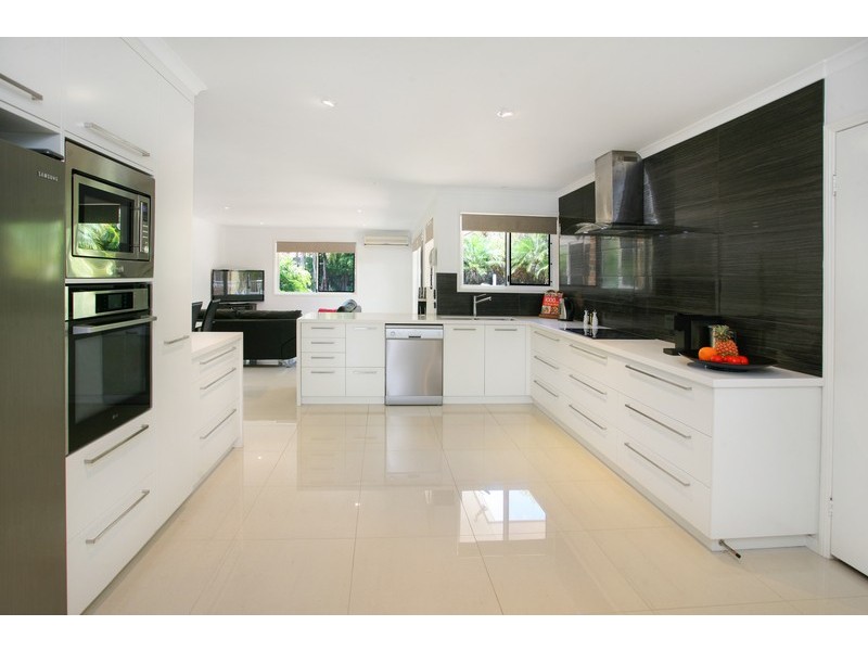 15 Whitehaven Drive, Buderim QLD 4556
