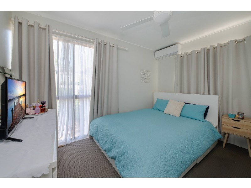 Alexandra Headland QLD 4572