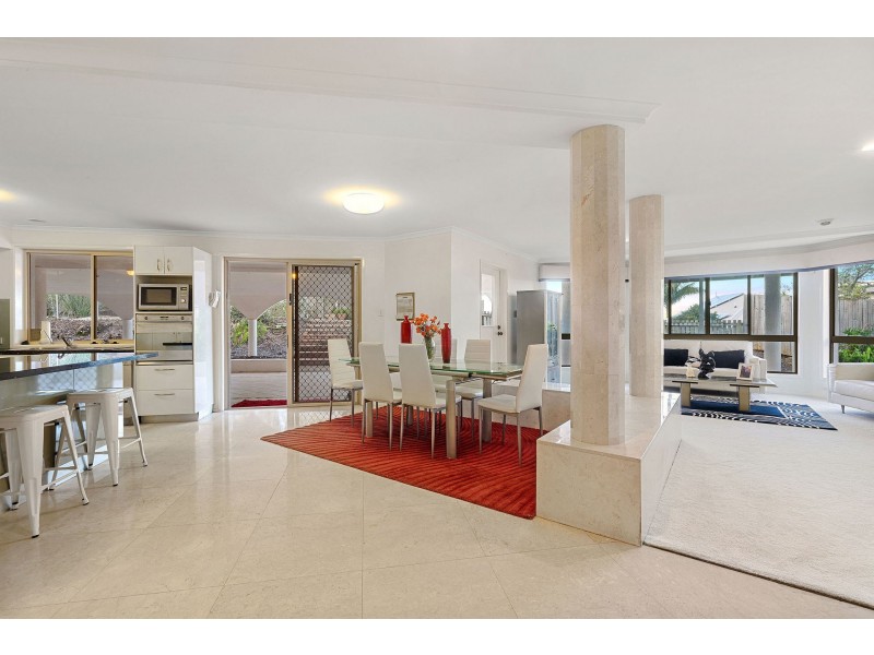 15 Rosslyn Court, Buderim QLD 4556