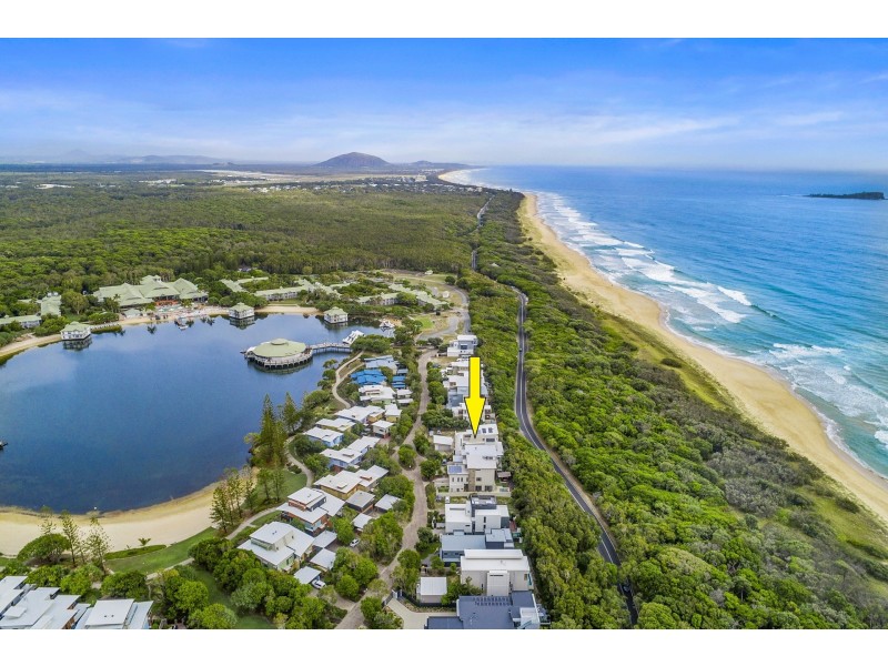 8/80 North Shore Road, Twin Waters QLD 4564