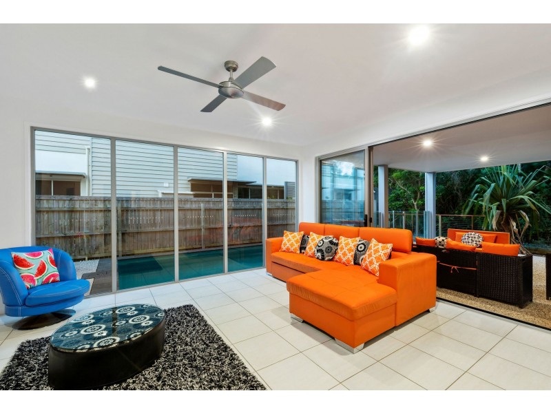 8/80 North Shore Road, Twin Waters QLD 4564