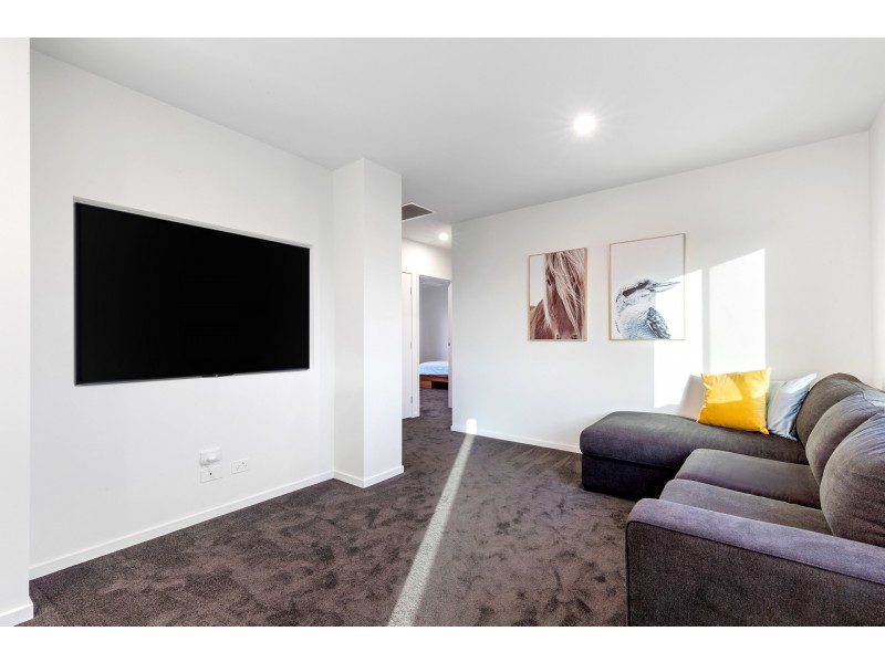 2 Amber Place, Palmview QLD 4553