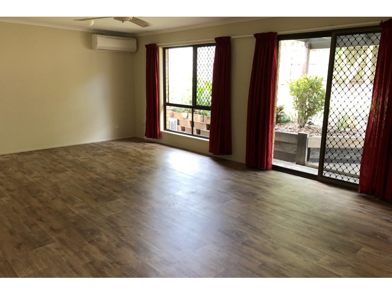 2/5 Granville Gardens, Moffat Beach QLD 4551