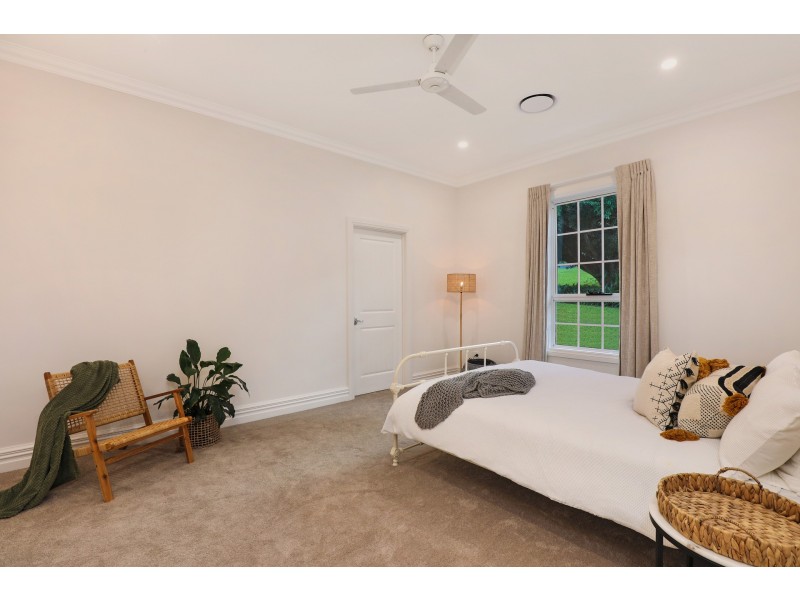 21 Songbird Place, Mooloolah Valley QLD 4553