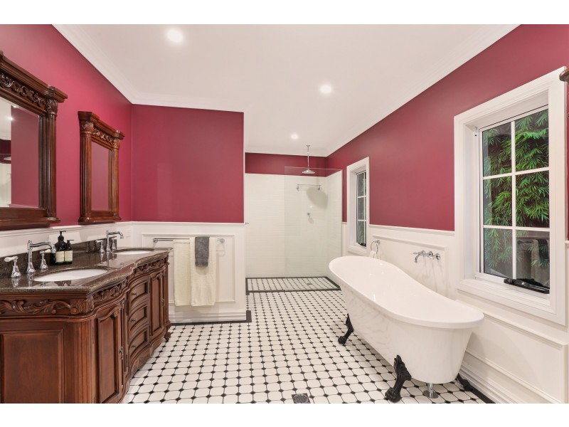 21 Songbird Place, Mooloolah Valley QLD 4553