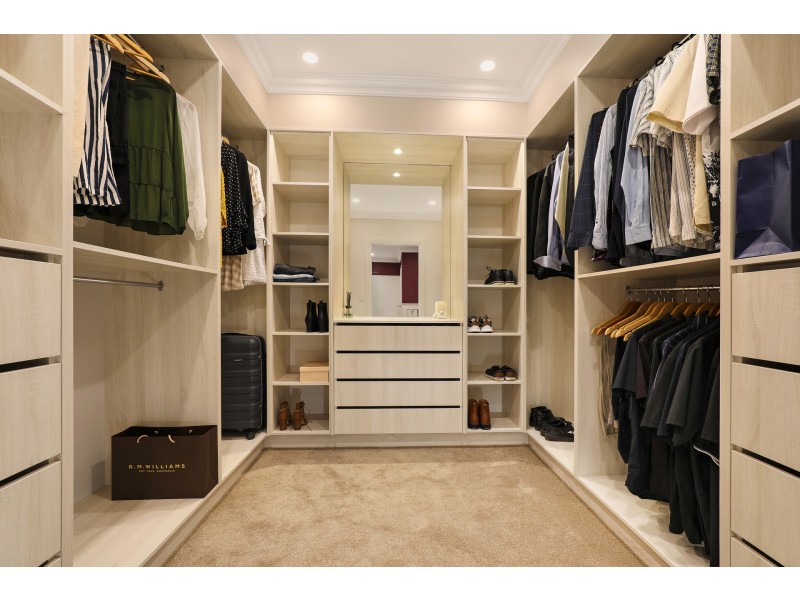 21 Songbird Place, Mooloolah Valley QLD 4553