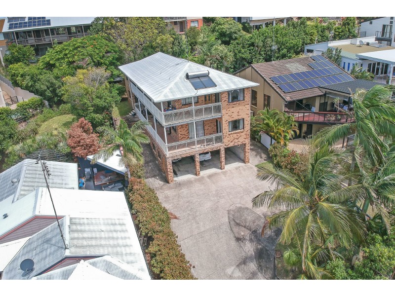 7 Yakola Parade, Alexandra Headland QLD 4572