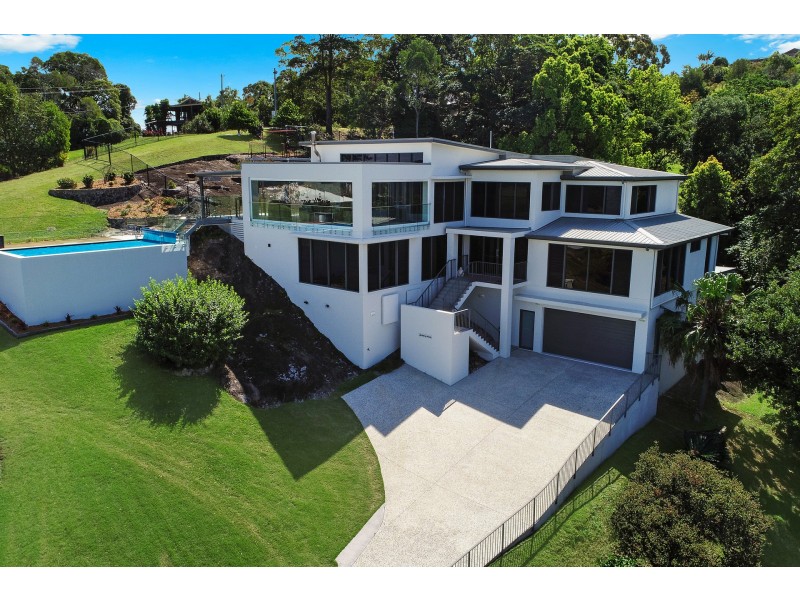 55 Ocean Vista Drive, Maroochy River QLD 4561