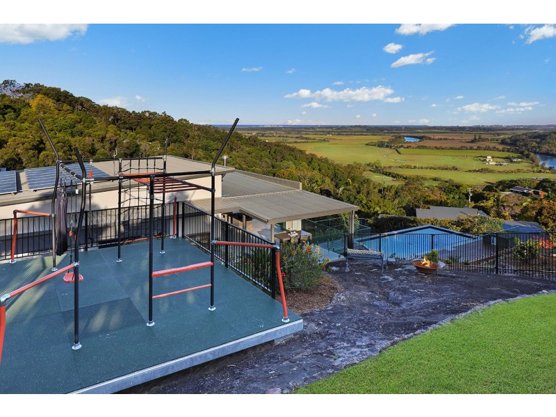 55 Ocean Vista Drive, Maroochy River QLD 4561