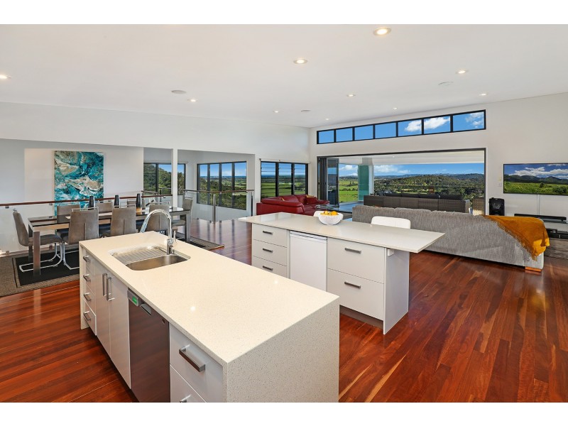 55 Ocean Vista Drive, Maroochy River QLD 4561