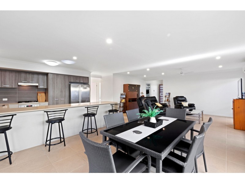 17 Park Vista Drive, Mango Hill QLD 4509