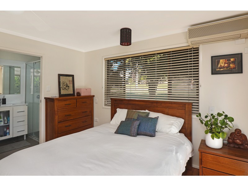 2 Mango Street, Maroochydore QLD 4558