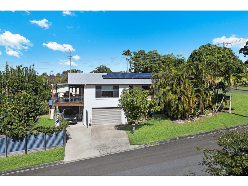 2 Mango Street, Maroochydore QLD 4558